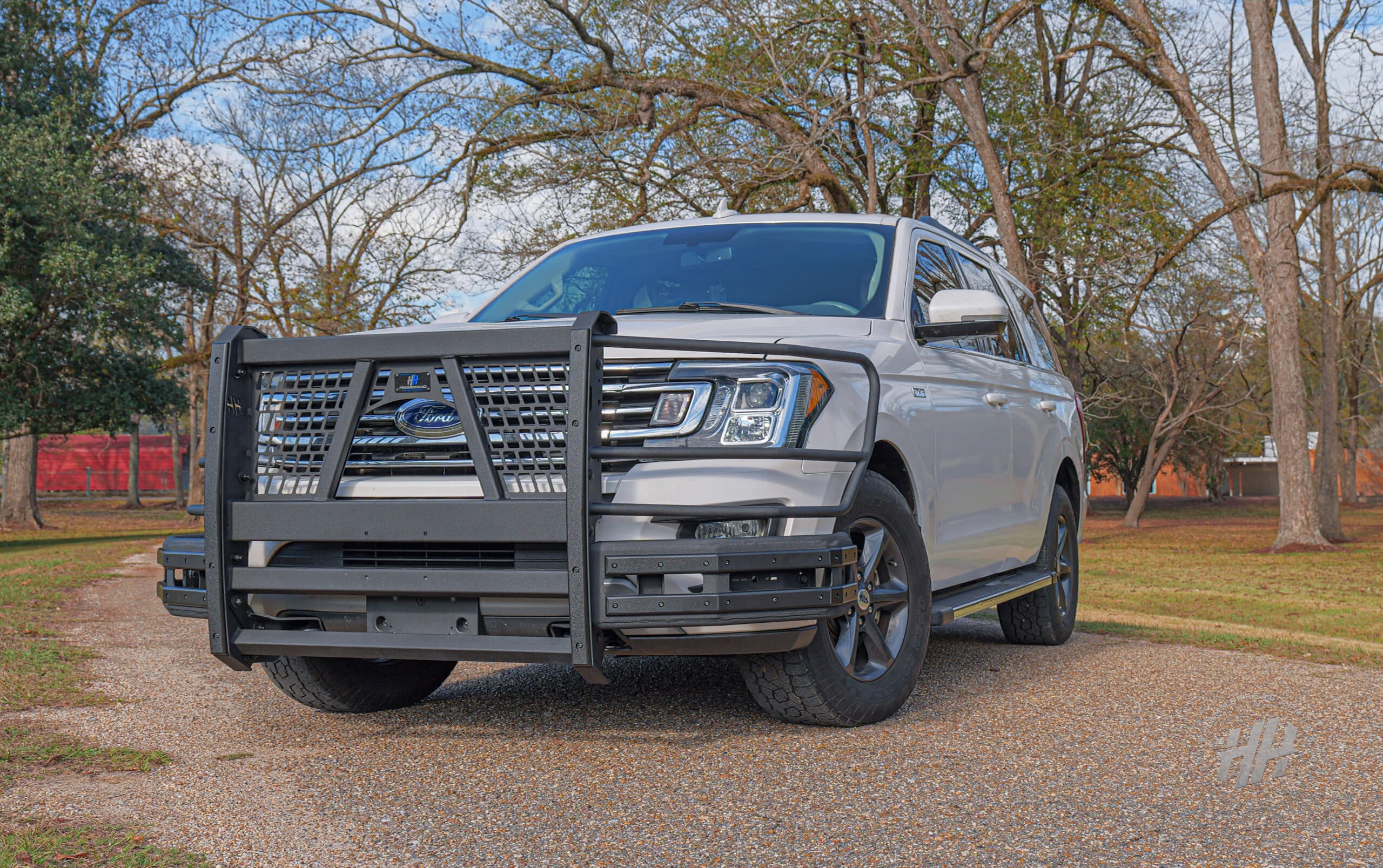 Level 5: 2022-2024 Ford Expedition Push Bar with Lower Impact Bars & Half Wings - Image 3